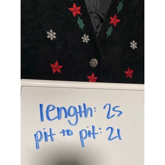 Vintage Karen Scott Women's Black and Red Poinsettia Floral Christmas Vest Large - Picture 7 of 7